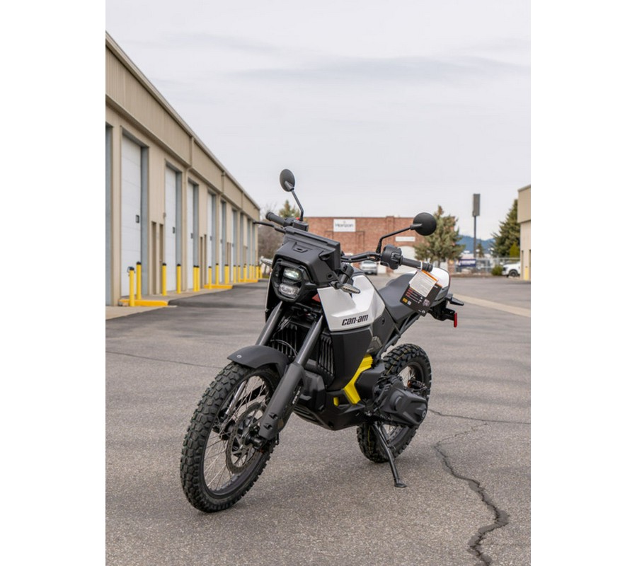 2025 Can-Am Origin® Base