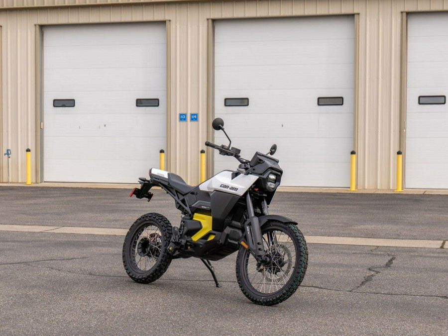 2025 Can-Am Origin® Base