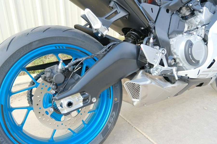 New 2026 CFMOTO 675SS