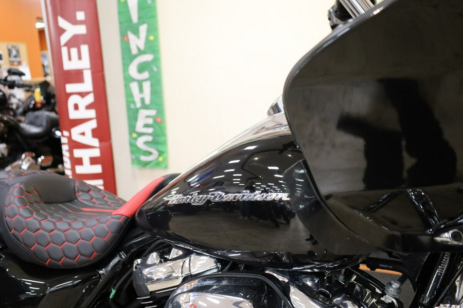 FLTRX 2019 Road Glide®