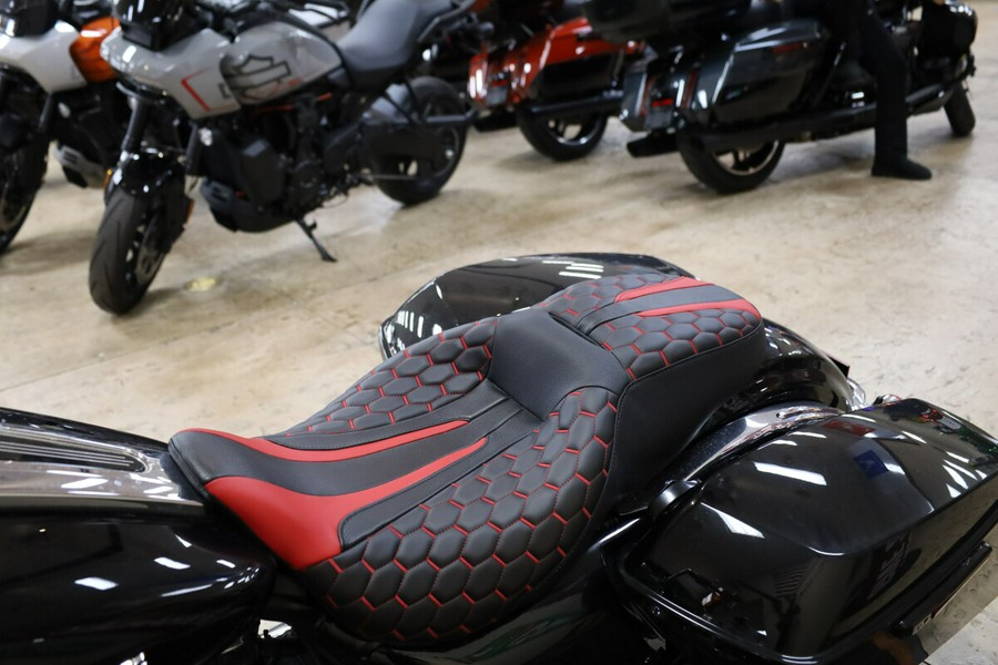 FLTRX 2019 Road Glide®