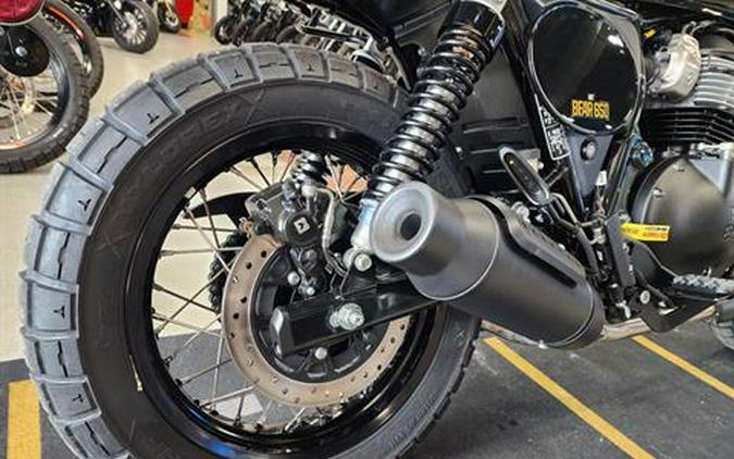 2025 Royal Enfield BEAR 650