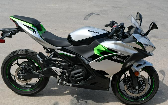 2024 KAWASAKI NINJA E-1 ABS