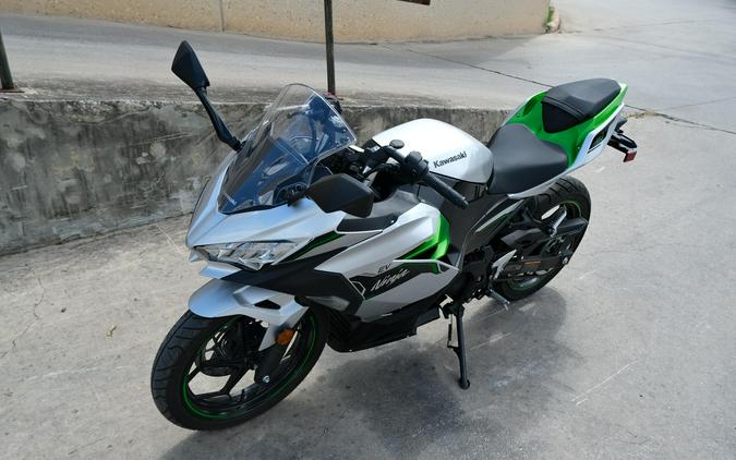 2024 KAWASAKI NINJA E-1 ABS