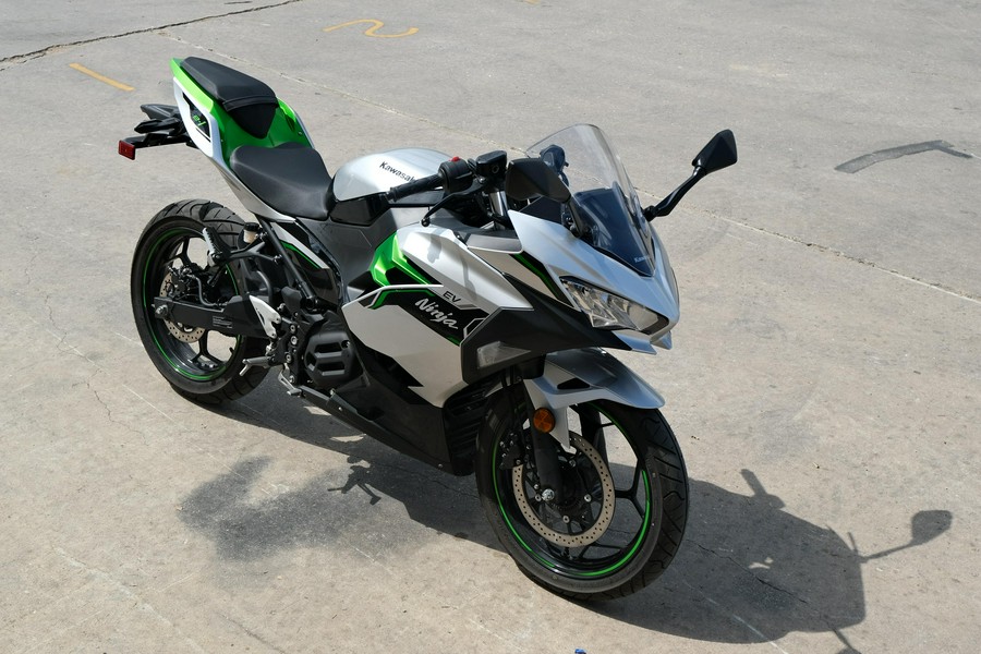2024 KAWASAKI NINJA E-1 ABS