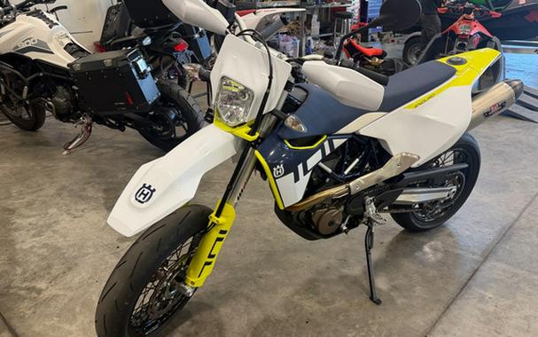 2023 Husqvarna 701 ENDURO