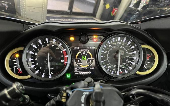 2022 Suzuki Hayabusa Review: Hypersport Track Time!