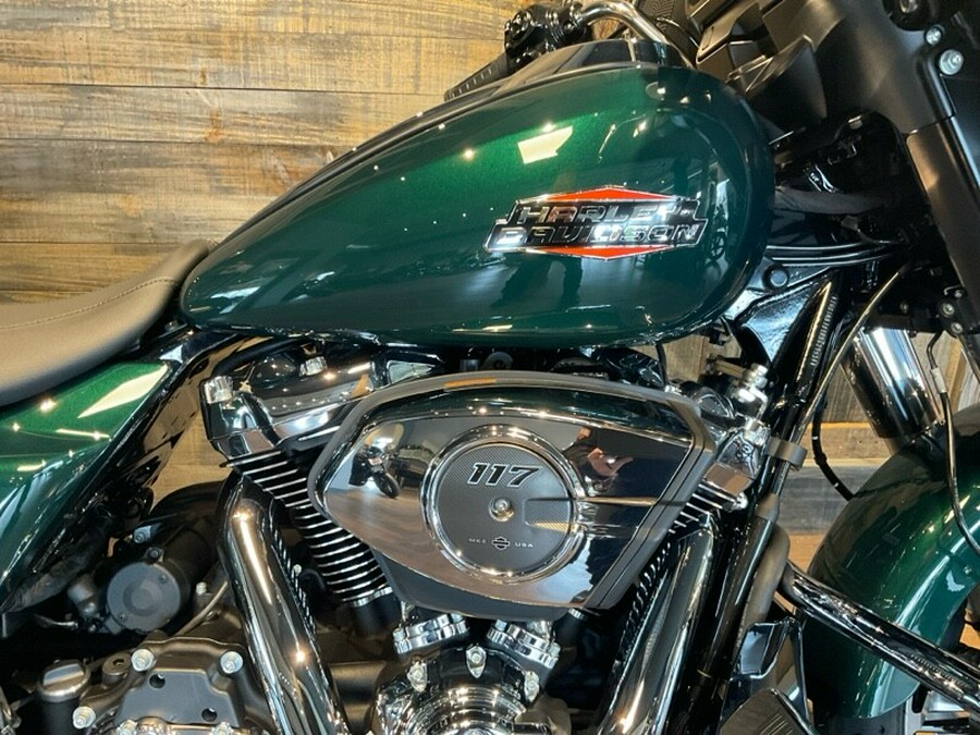 Harley-Davidson® Street Glide® 2024 FLHX T20-24 ALPINE GREEN