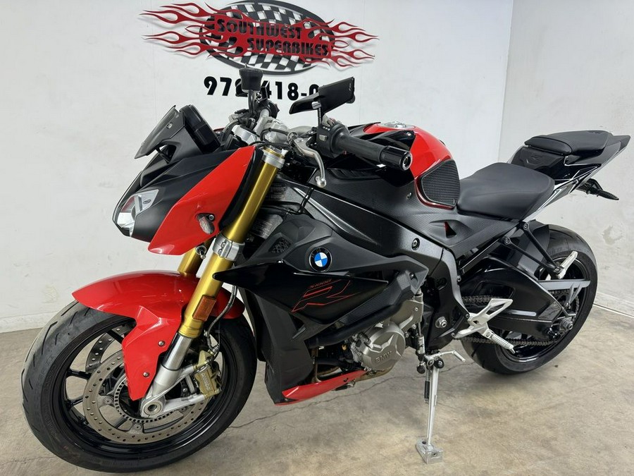 2018 BMW S 1000 R Light WT / Lupin BL Metallic / Racing RD