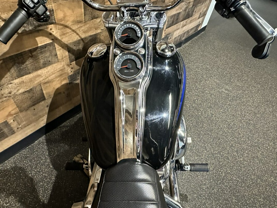 2018 Harley-Davidson® Low Rider® Vivid Black FXLR