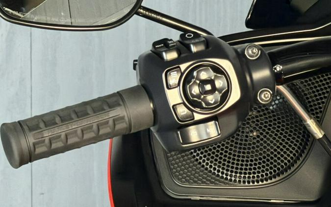 2026 Harley-Davidson® Road Glide® FLTRX BLOOD ORANGE