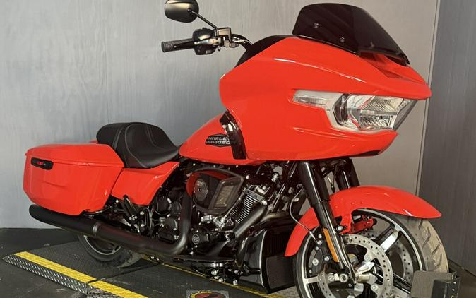 2026 Harley-Davidson® Road Glide® FLTRX BLOOD ORANGE