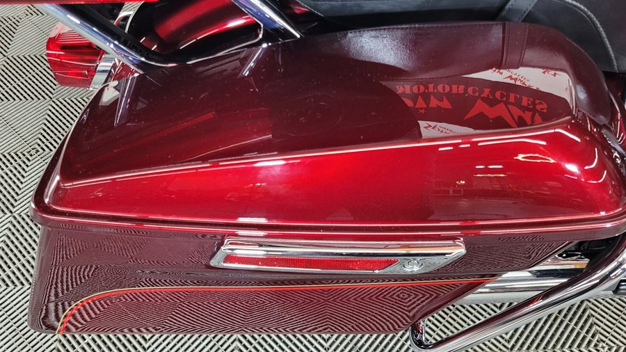 2017 Harley Davidson Fltru Road Glide ULT