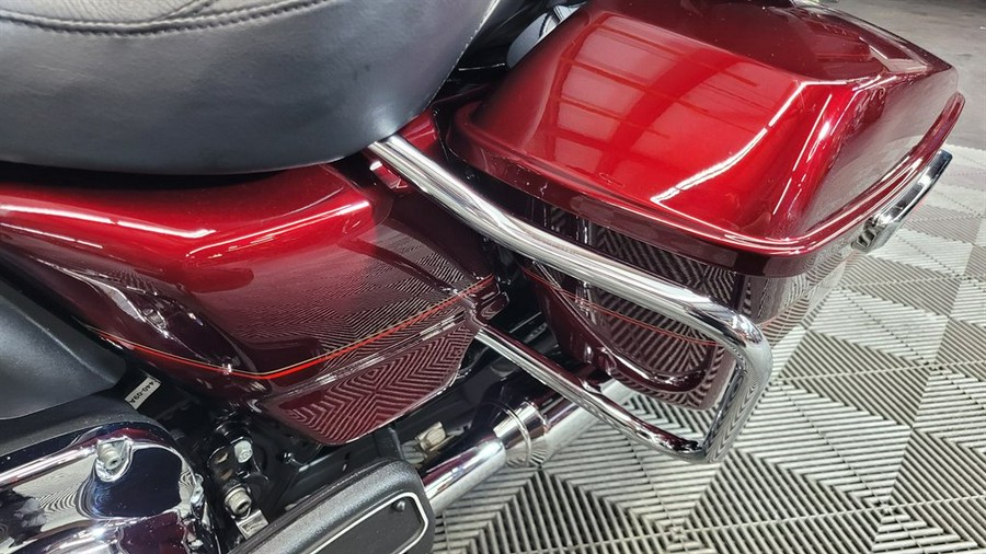 2017 Harley Davidson Fltru Road Glide ULT