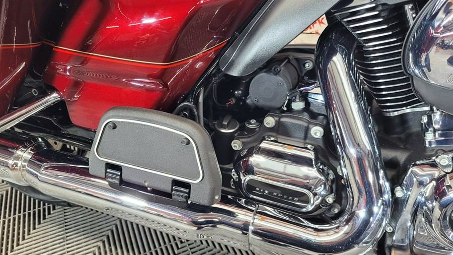 2017 Harley Davidson Fltru Road Glide ULT