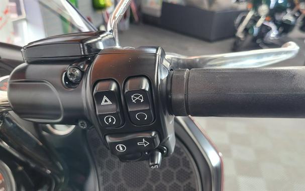 2017 Harley Davidson Fltru Road Glide ULT