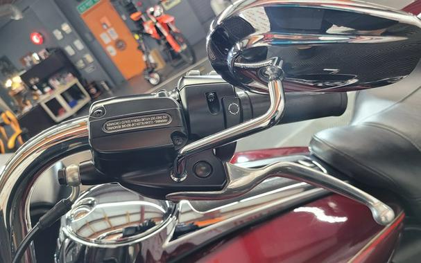 2017 Harley Davidson Fltru Road Glide ULT