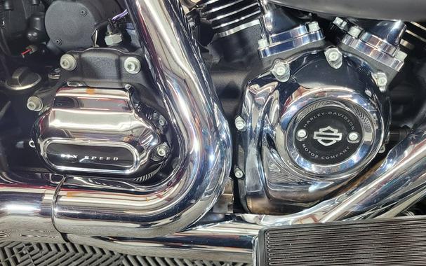 2017 Harley Davidson Fltru Road Glide ULT