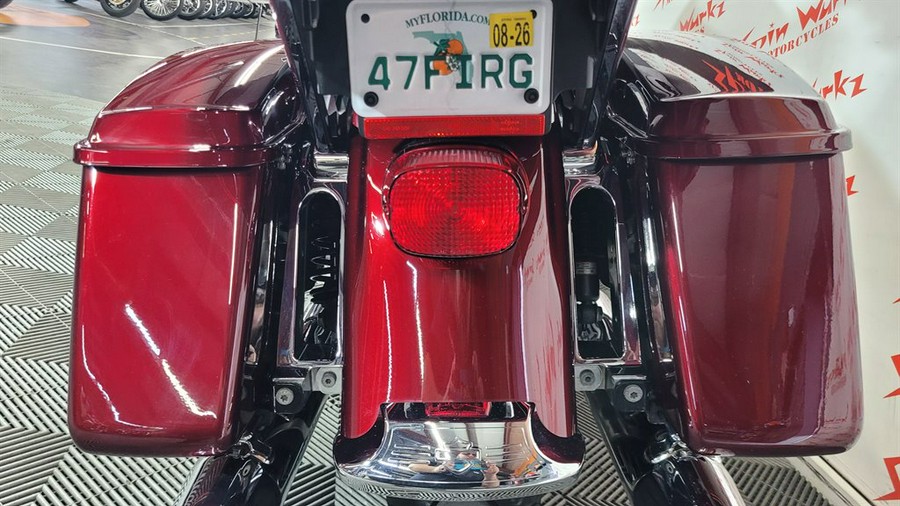 2017 Harley Davidson Fltru Road Glide ULT