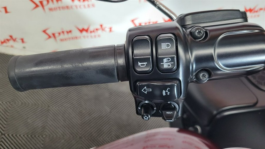 2017 Harley Davidson Fltru Road Glide ULT