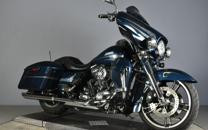 2016 Harley-Davidson Street Glide Special