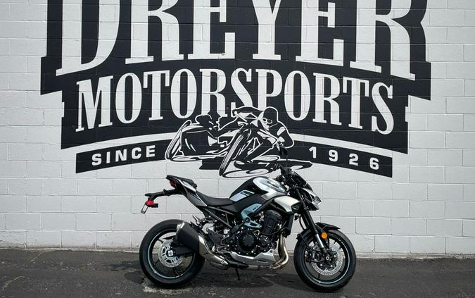 2025 Kawasaki Z900 ABS