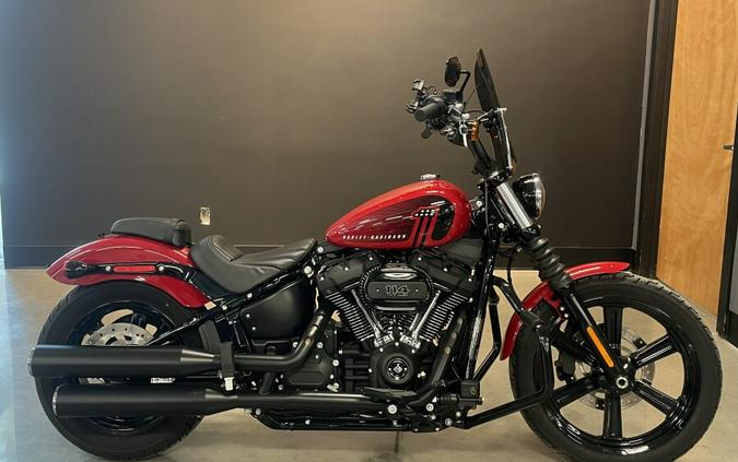 2022 Harley-Davidson® Street Bob® 114 Redline Red