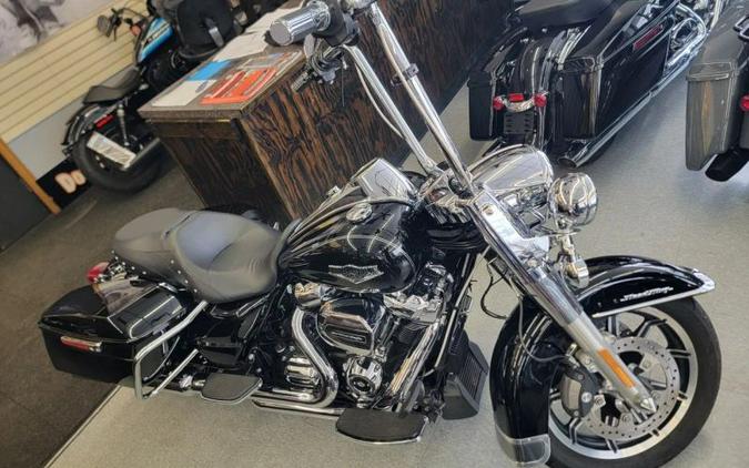 2017 Harley-Davidson FLHR Road King