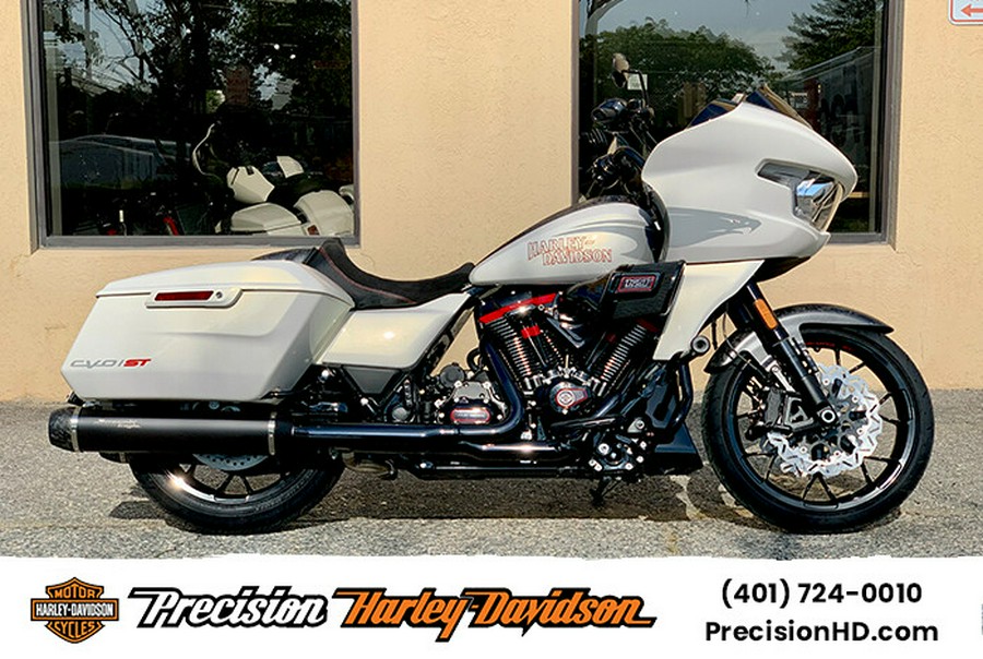 2024 Harley-Davidson CVO™ Road Glide® ST FLTRXSTSE