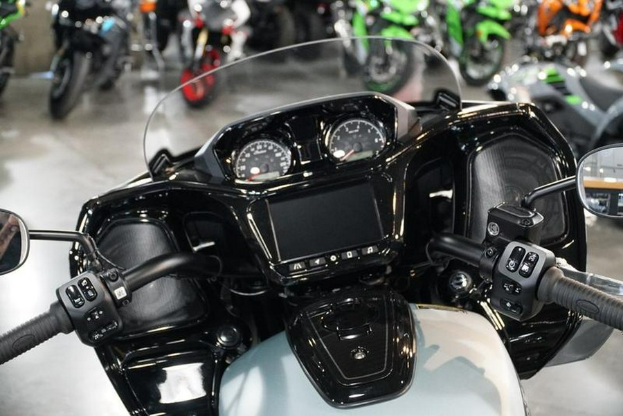 2025 Indian Motorcycle® Challenger® Dark Horse® 112 w/PowerBand Audio Frost Silver Smoke