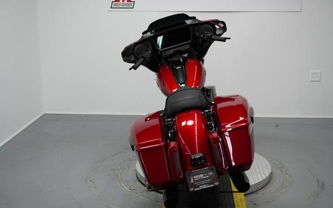 2025 Harley-Davidson® Street Glide® Brilliant Red - Black Finish