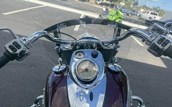 2025 Indian Motorcycle® Springfield® Maroon Metallic/Silver Quartz Metallic