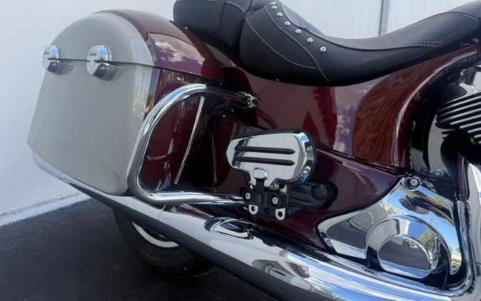 2025 Indian Motorcycle® Springfield® Maroon Metallic/Silver Quartz Metallic