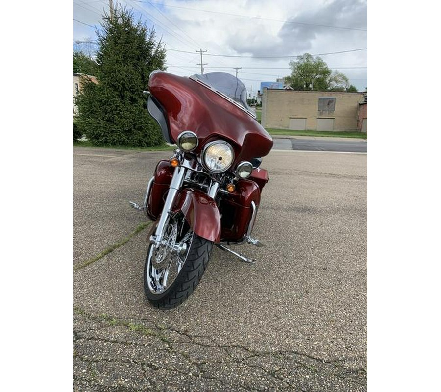 2010 Harley-Davidson® FLHX - Street Glide®