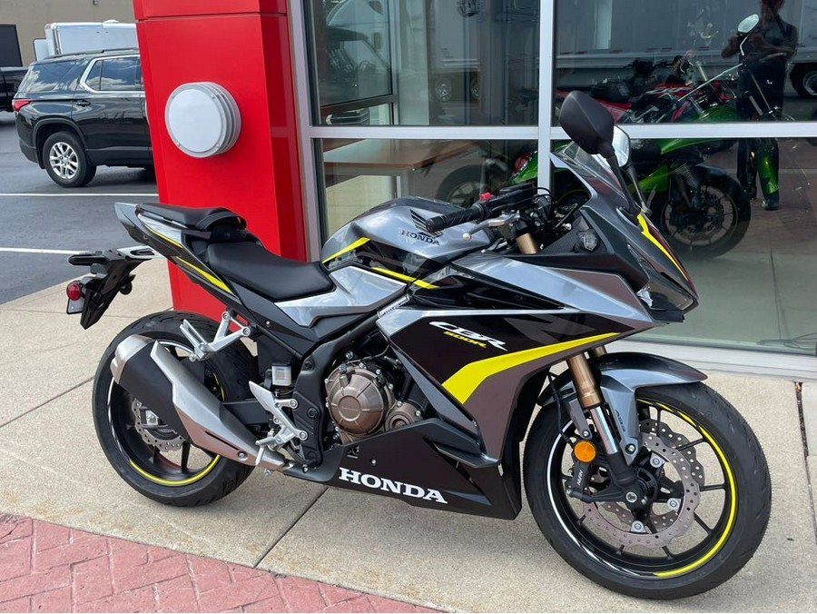 2023 Honda CBR500R ABS