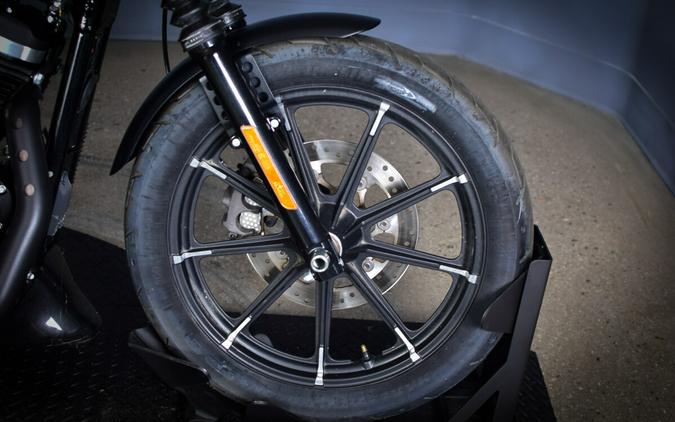 2021 Harley-Davidson Iron 883