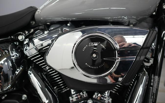 2025 Harley-Davidson Breakout