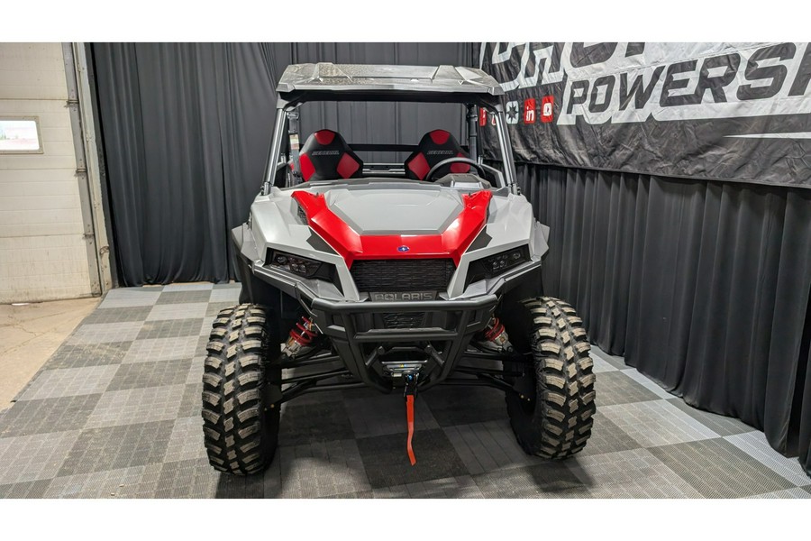 2025 Polaris GENERAL XP 1000 SPORT