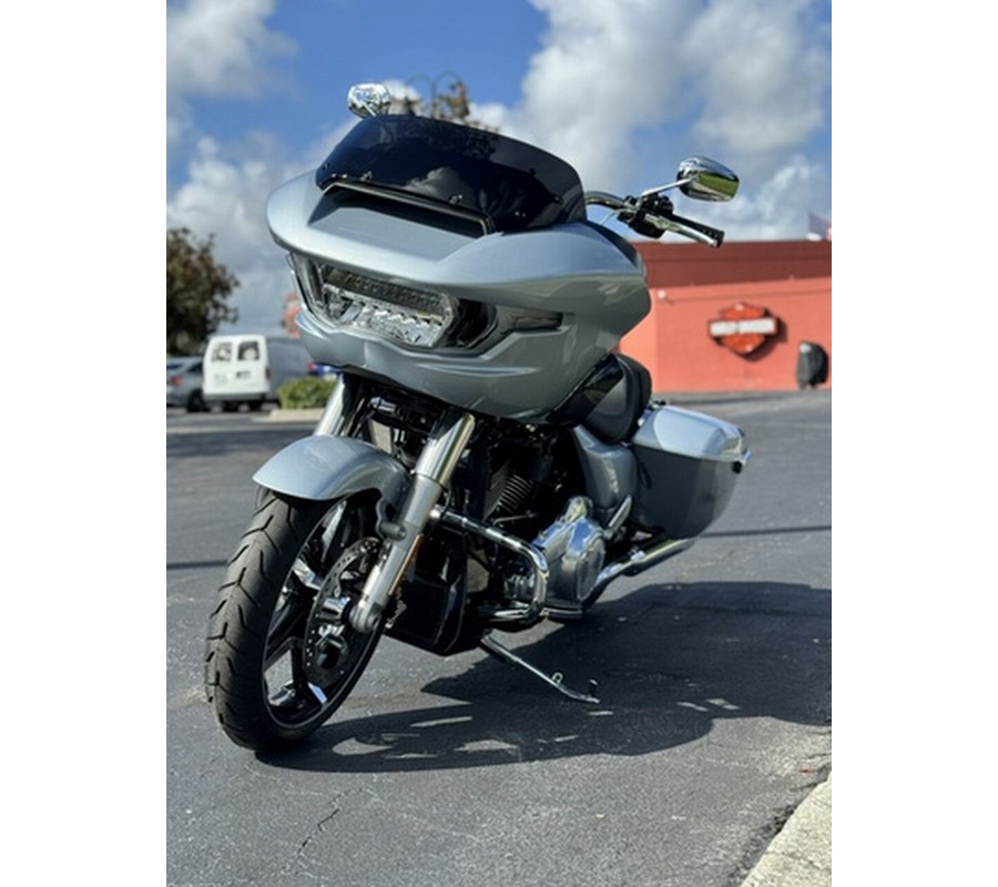 2025 Harley-Davidson FLTRX - Road Glide