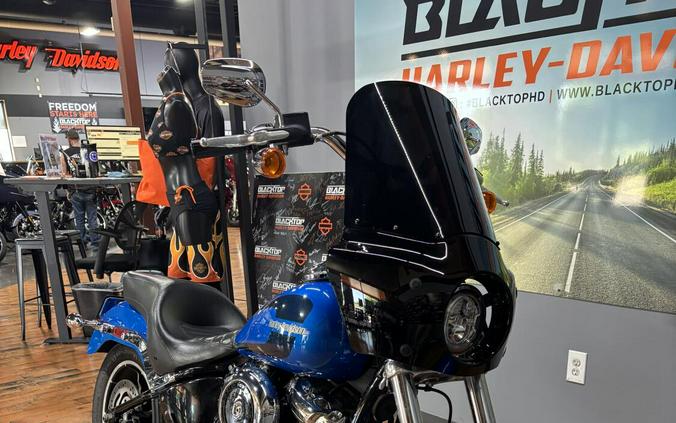 2018 Harley-Davidson® Low Rider® ELECTRIC BLUE