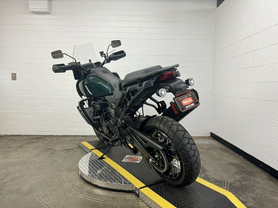 2024 Harley-Davidson Pan America™ 1250 Special ALPINE GREEN