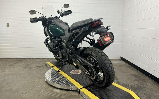 2024 Harley-Davidson Pan America™ 1250 Special ALPINE GREEN