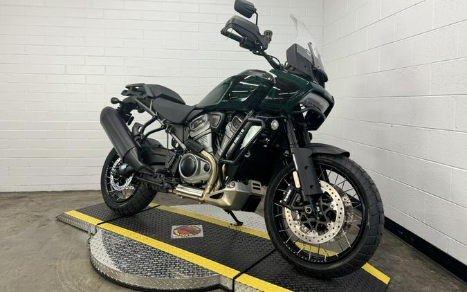 2024 Harley-Davidson Pan America™ 1250 Special ALPINE GREEN