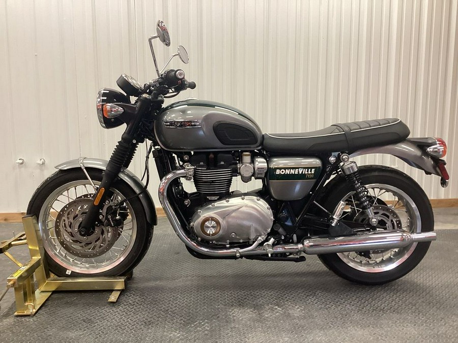 2022 Triumph #BONNEVILLE T-120