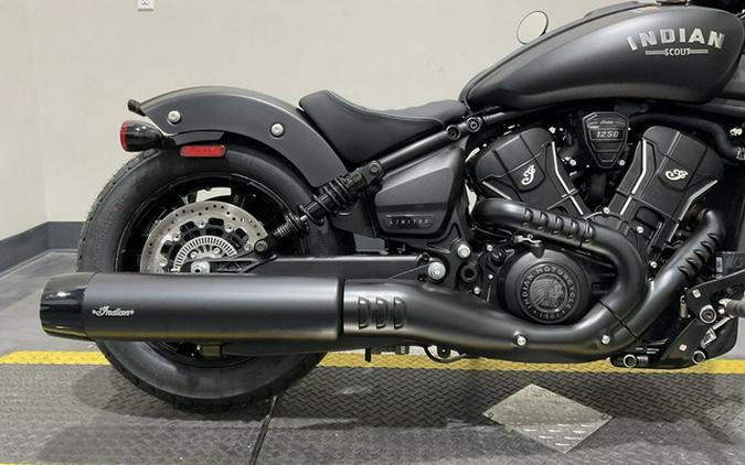 2025 Indian Scout Bobber Limited +Tech Black Metallic