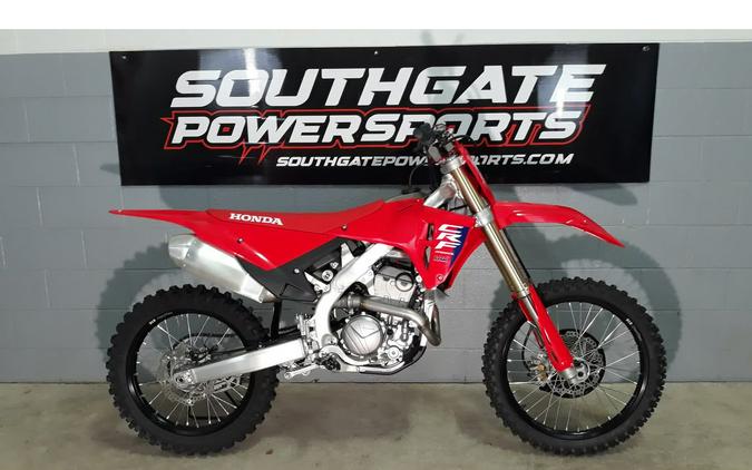 2026 CRF® 250R - Honda