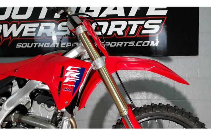 2026 CRF® 250R - Honda