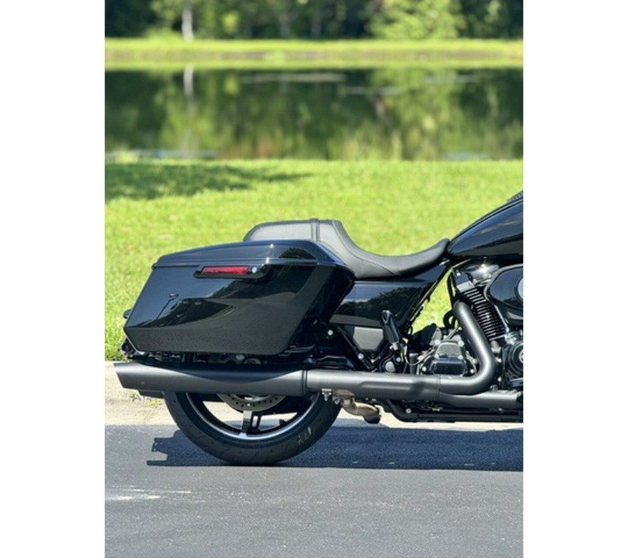 2025 Harley-Davidson FLHX - Street Glide