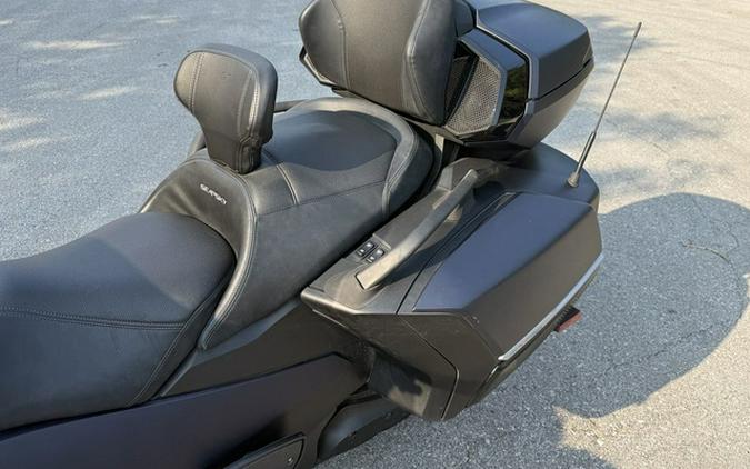 2022 Can-Am Spyder RT Limited Dark Wheels