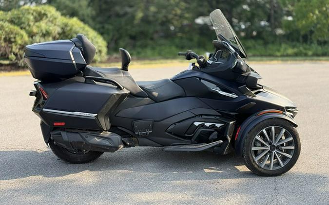 2022 Can-Am Spyder RT Limited Dark Wheels